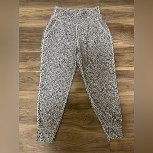 Old navy athletic pants